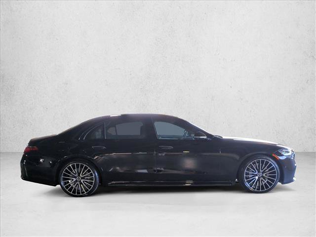 Used 2023 Mercedes-Benz S 580 4MATIC Sedan image 4