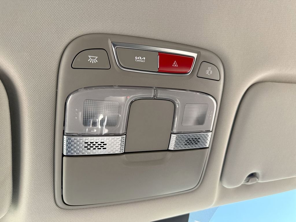 Used 2024 Kia Telluride LX image 13