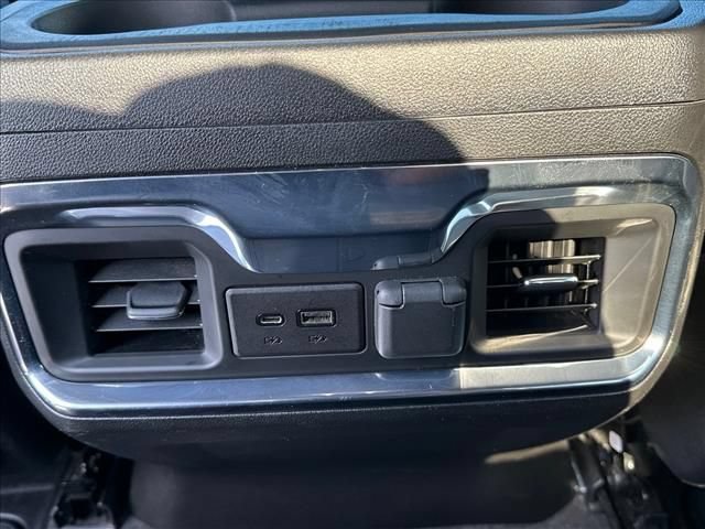 Certified 2022 GMC Sierra 2500 AT4 w/ Gooseneck/5TH Wheel Package AWD/4WD image 16