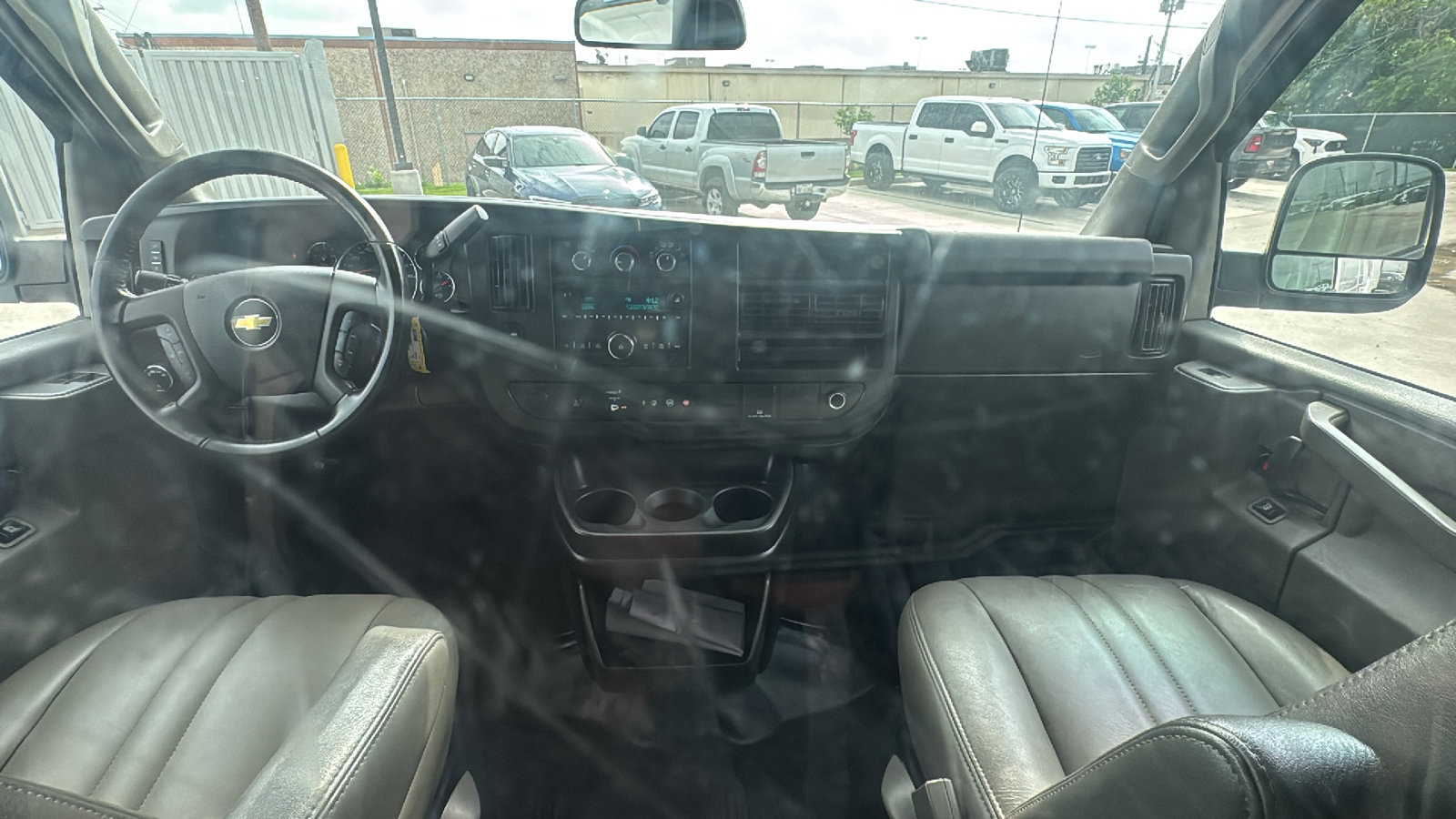 Used 2021 Chevrolet Express 2500 w/ Driver Convenience Package image 15