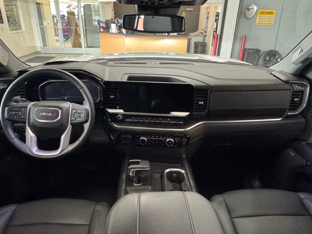 Used 2024 GMC Sierra 1500 SLT w/ SLT Premium Package image 16