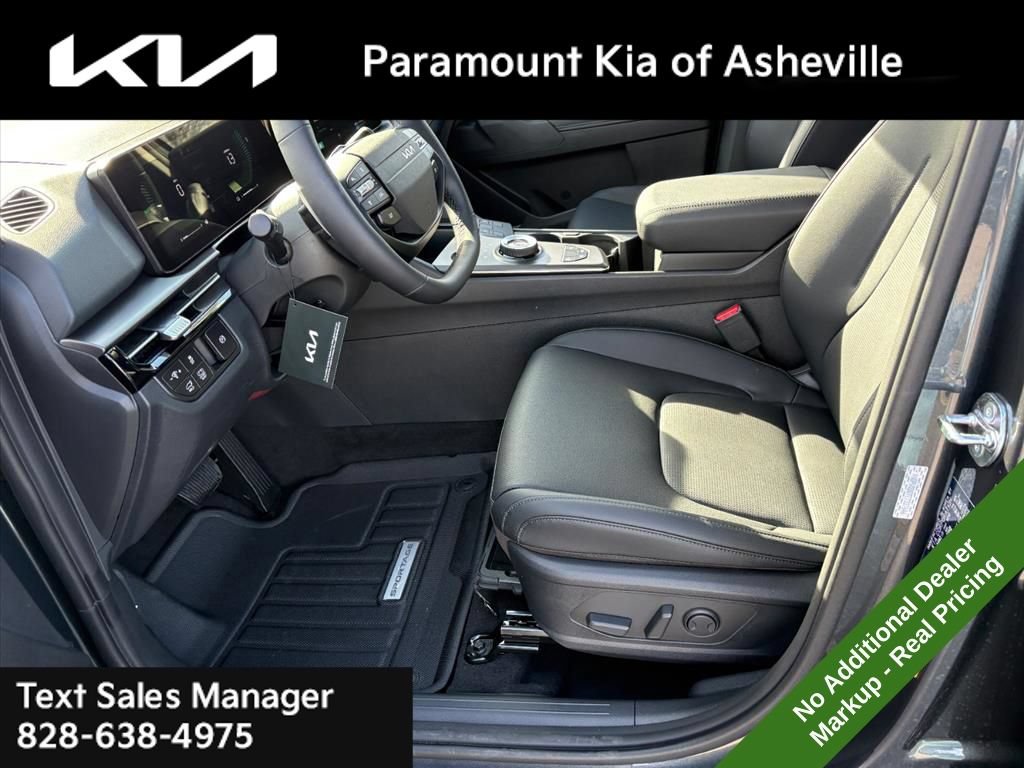 New 2026 Kia Sportage EX w/ EX Panoramic Sunroof Package AWD/4WD image 18