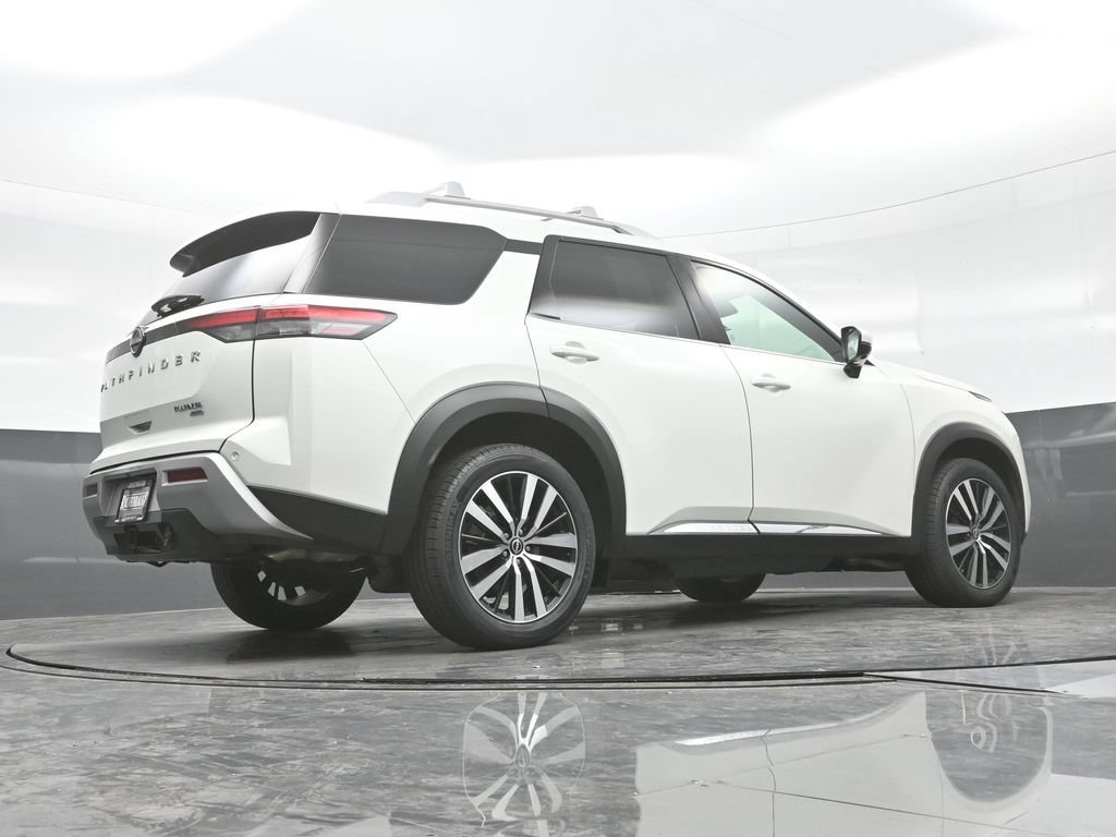 Used 2023 Nissan Pathfinder Platinum AWD/4WD image 39