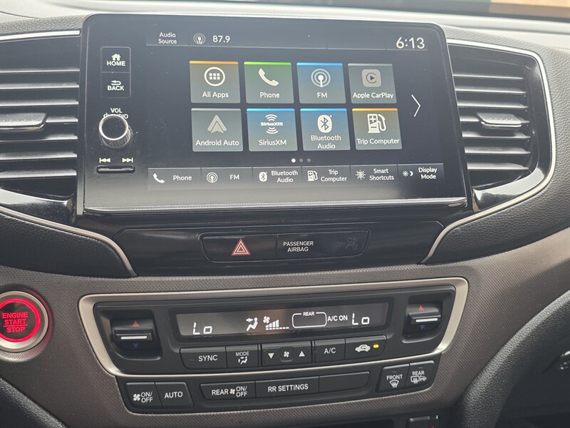 Used 2025 Honda Ridgeline RTL image 11