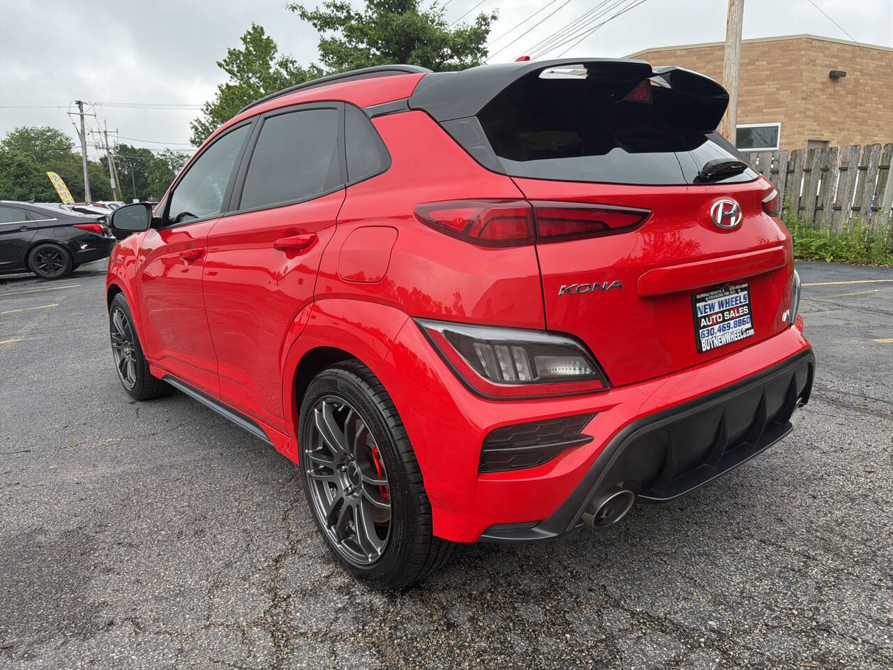 Used 2022 Hyundai Kona N FWD image 4