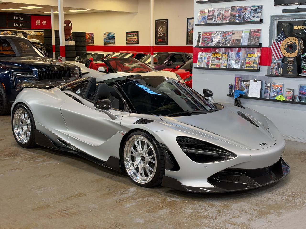 Used 2020 McLaren 720S Performance RWD image 4