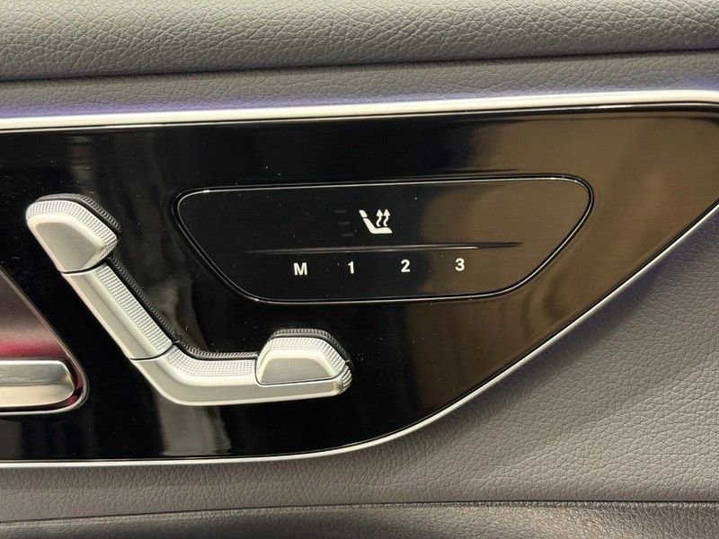 New 2025 Mercedes-Benz GLC 350e 4MATIC image 9