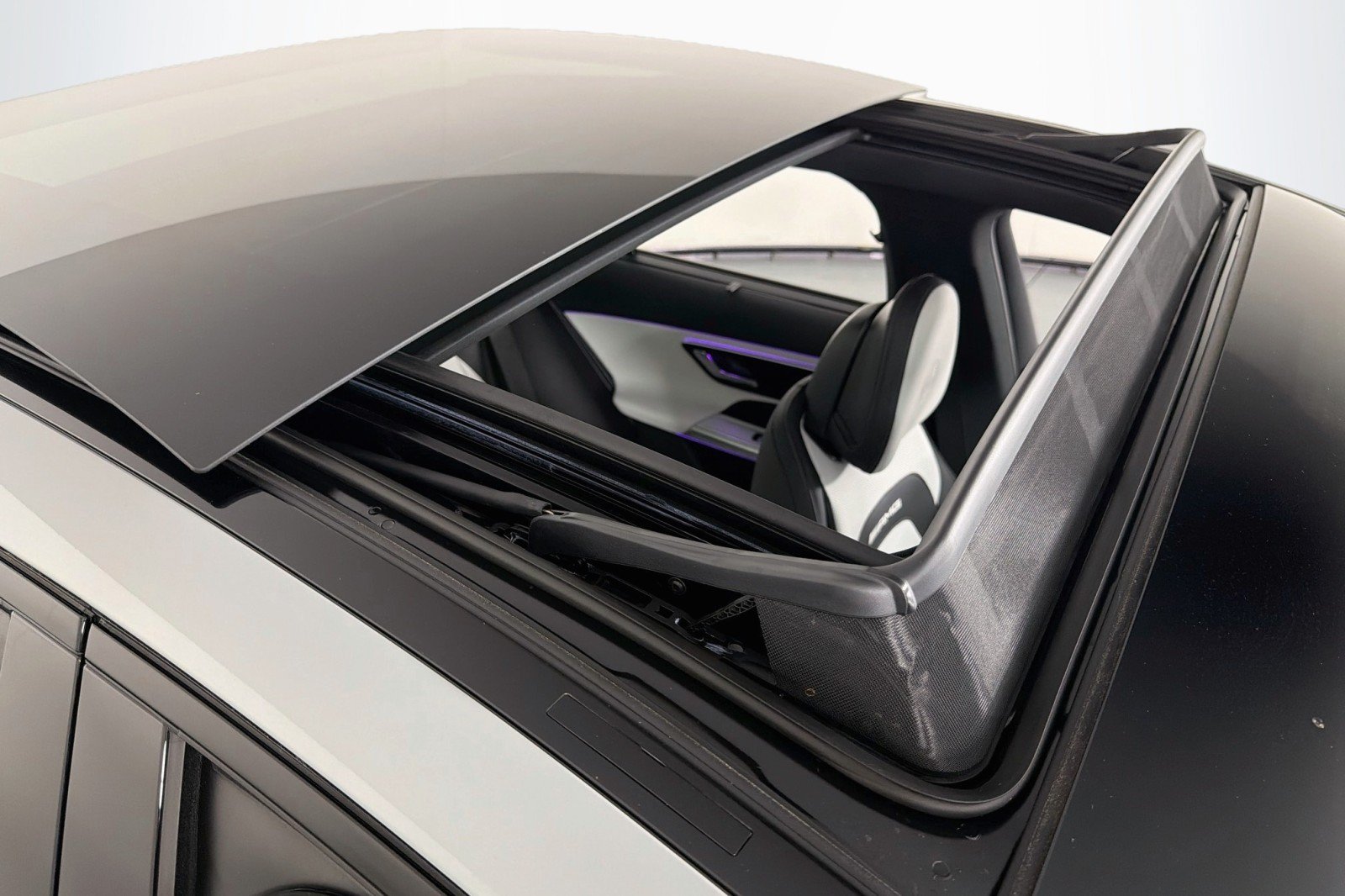 New 2026 Mercedes-Benz E 53 AMG e 4MATIC Sedan image 21