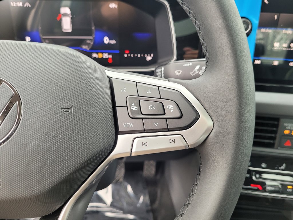 New 2026 Volkswagen Jetta SE FWD image 22