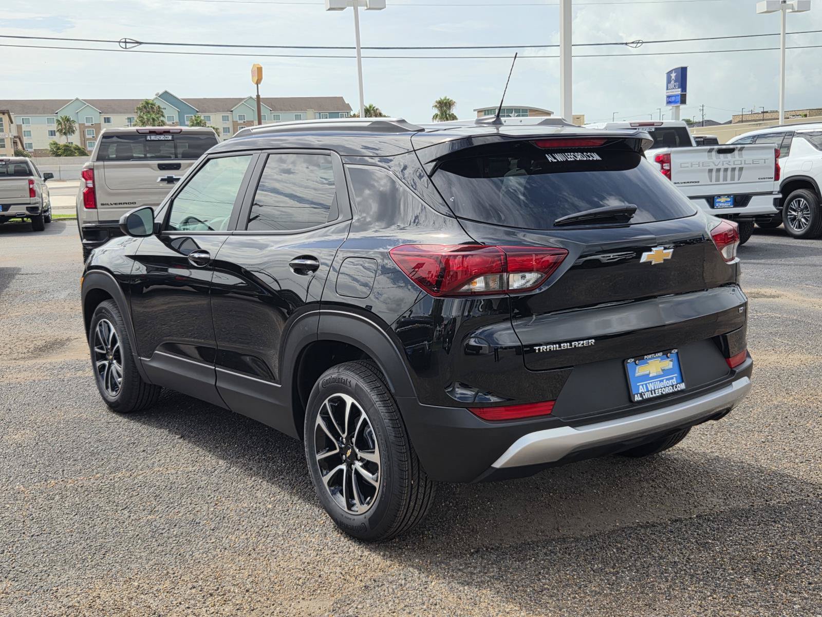 New 2026 Chevrolet TrailBlazer LT FWD image 3