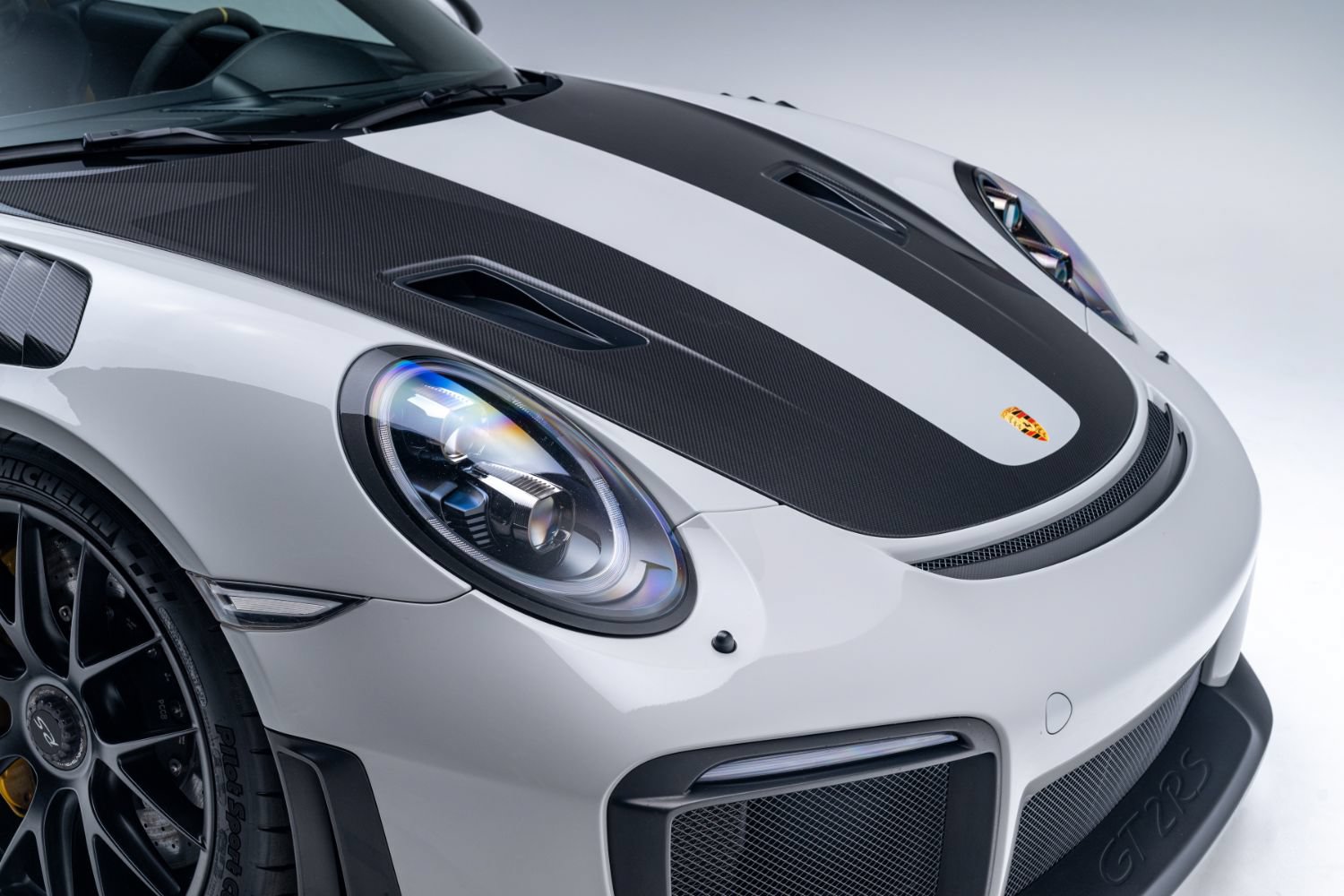 Used 2018 Porsche 911 GT2 RS RWD image 99