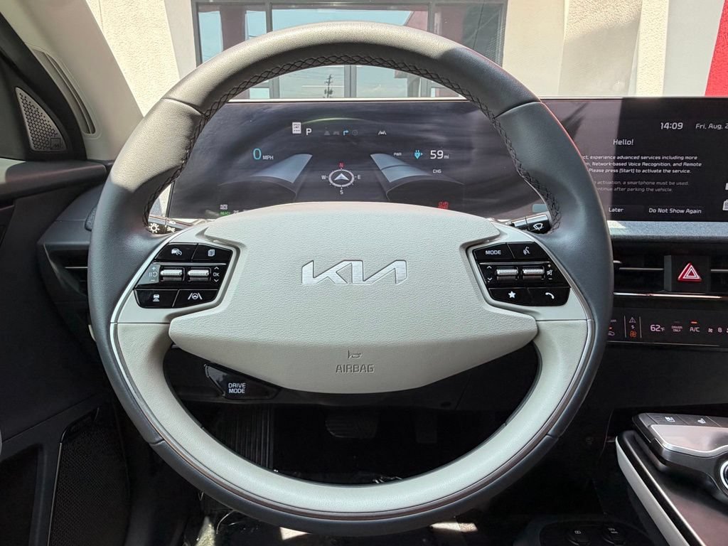 Used 2024 Kia EV6 Wind RWD image 17