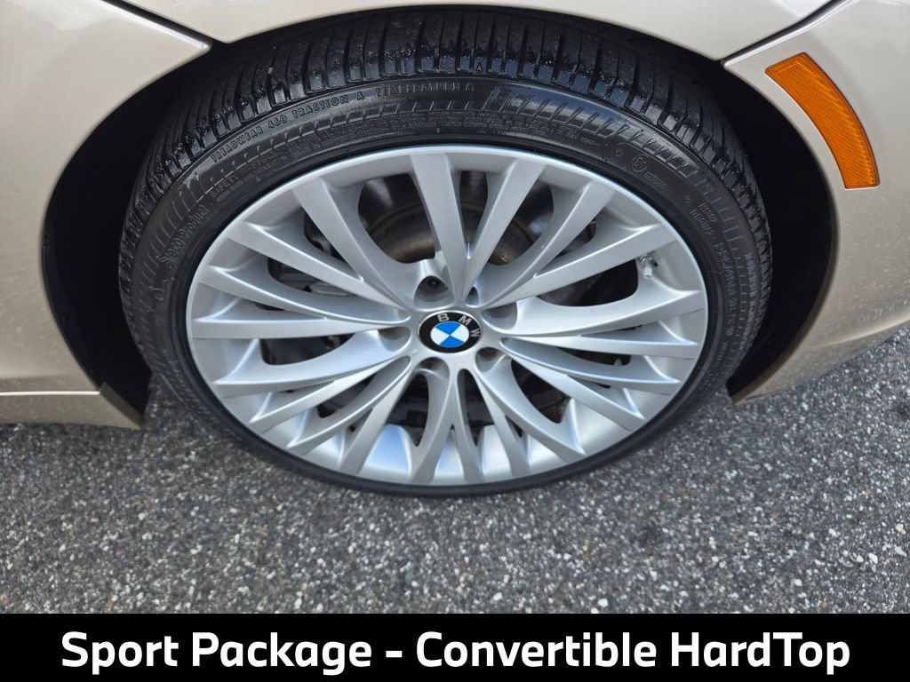 Used 2012 BMW Z4 sDrive35i RWD image 12