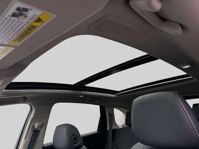 Used 2024 Acura RDX w/ Technology Package image 25