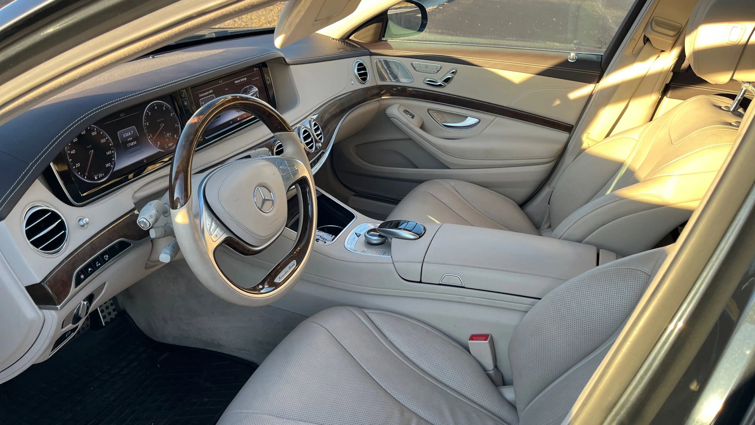 Used 2015 Mercedes-Benz S 550 4MATIC Sedan image 17