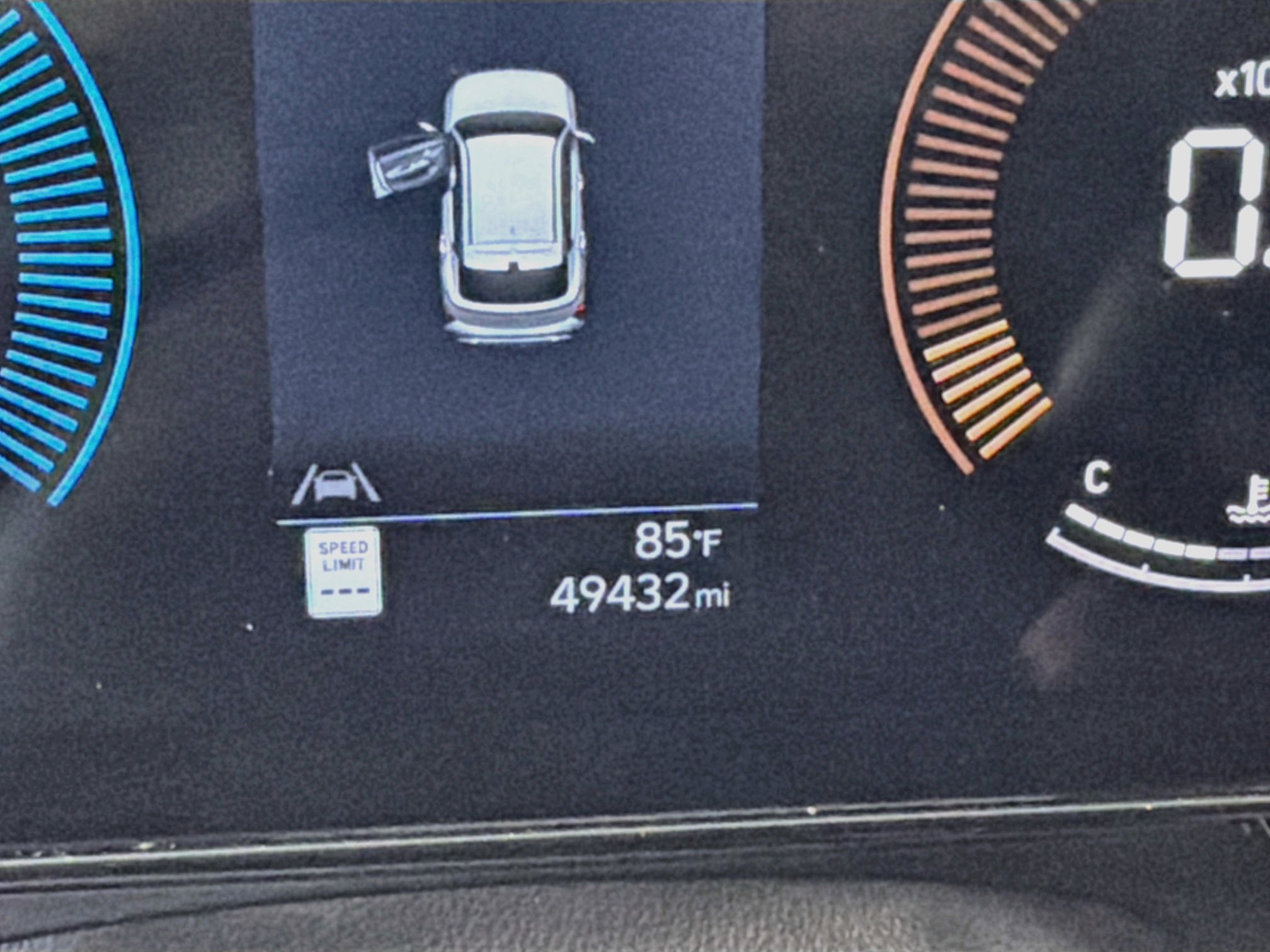Used 2025 Hyundai Kona SEL FWD image 19
