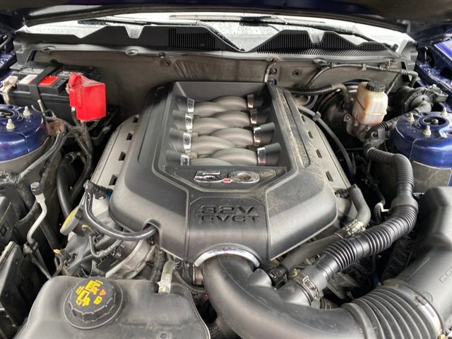 Used 2012 Ford Mustang GT Premium w/ HID Headlamps & Security Pkg image 23