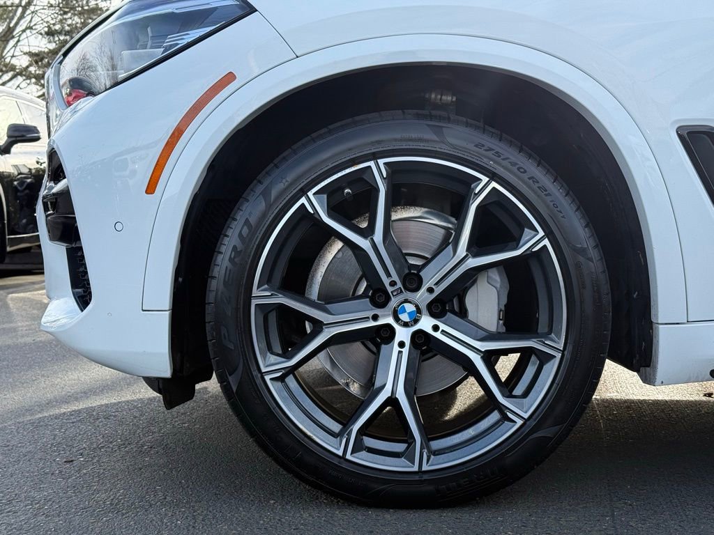Used 2023 BMW X5 xDrive40i w/ M Sport Package image 17
