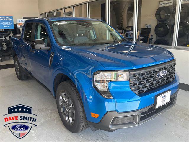 New 2025 Ford Maverick XLT w/ Equipment Group 301A