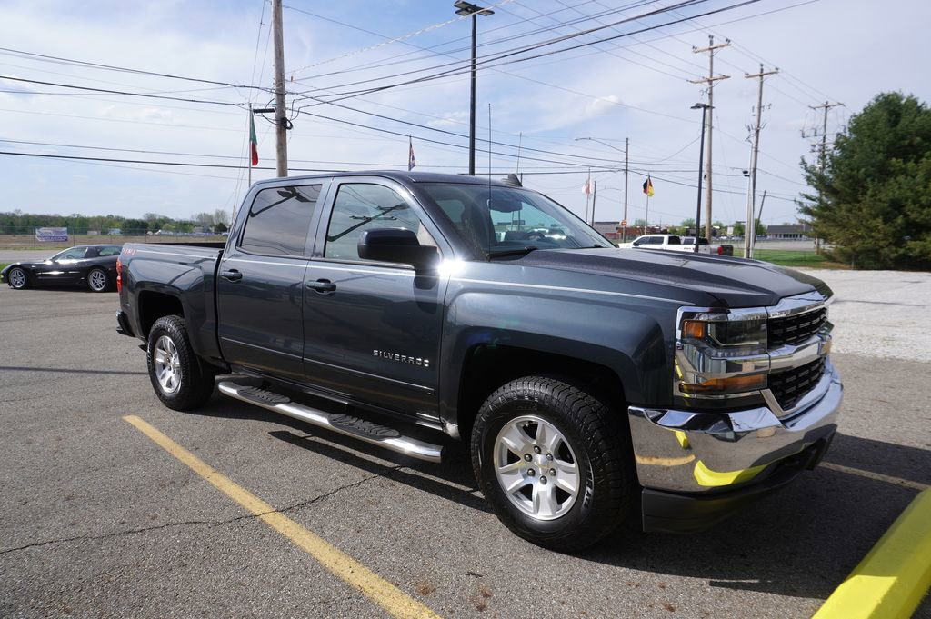 Used 2018 Chevrolet Silverado 1500 LT AWD/4WD image 10