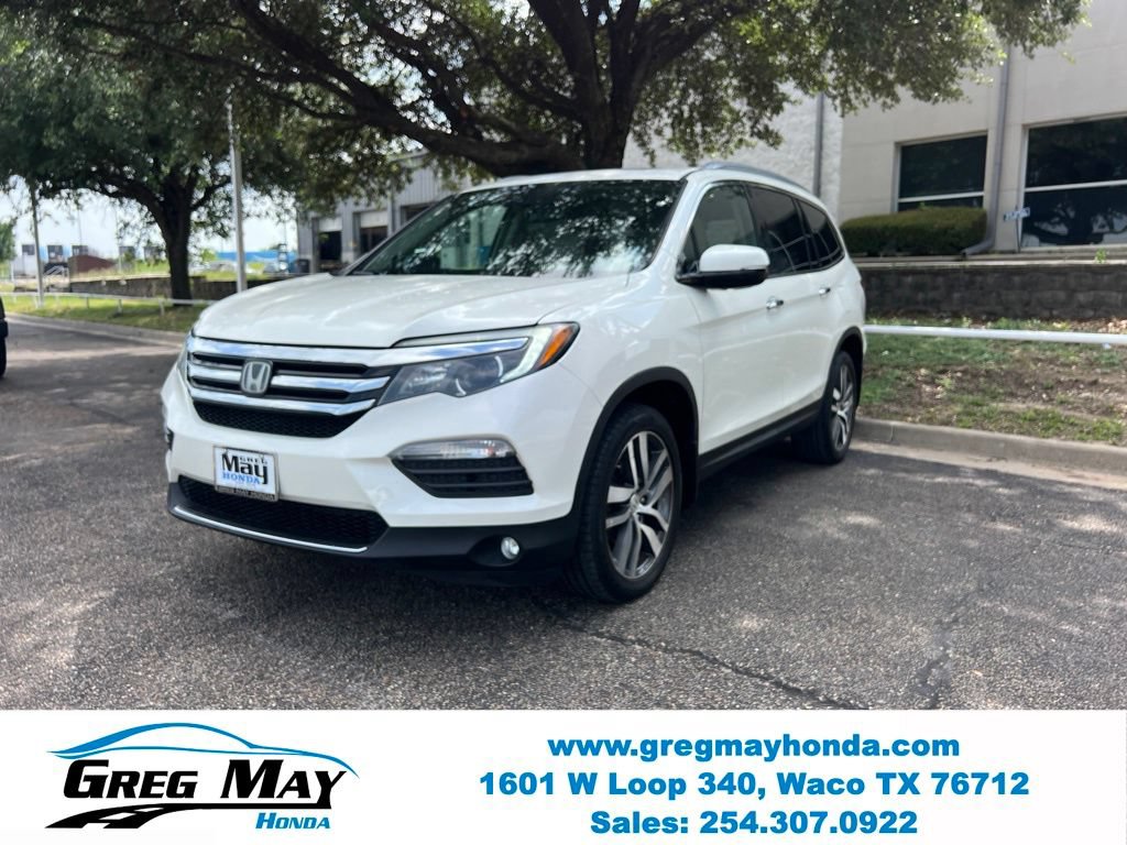 Used 2018 Honda Pilot Touring image 3