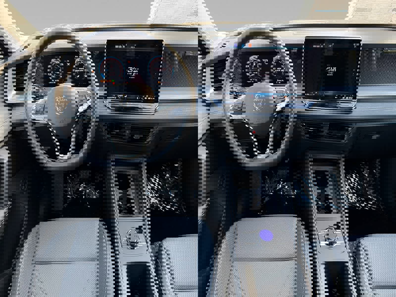 New 2025 Volkswagen Tiguan SE image 11