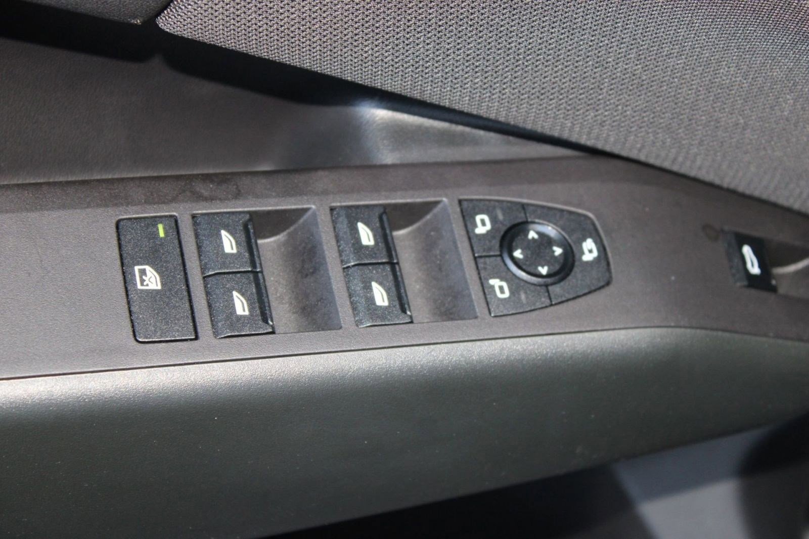 Certified 2025 BMW X3 xDrive30i w/ Premium Package image 13