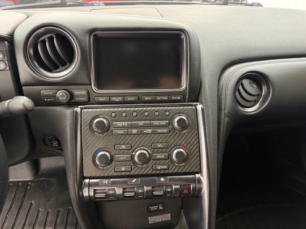 Used 2012 Nissan GT-R Black Edition AWD/4WD image 46