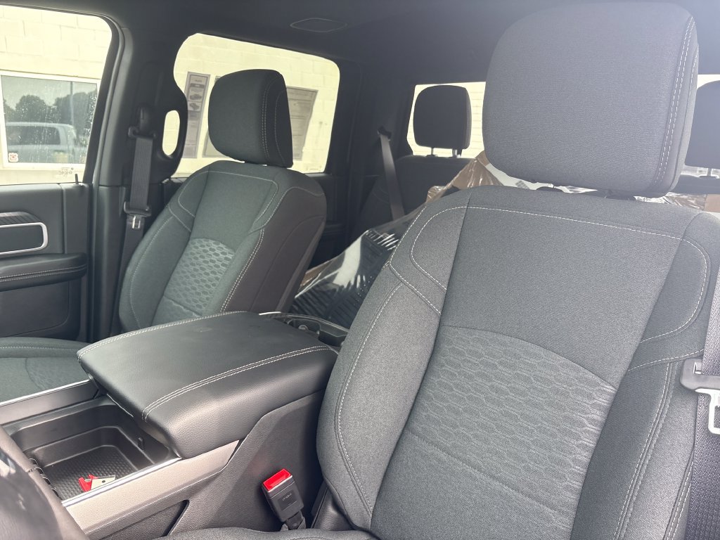 New 2026 RAM 2500 Big Horn AWD/4WD image 20