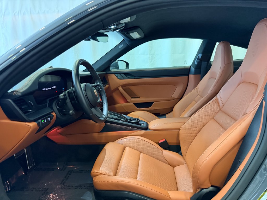 Certified 2026 Porsche 911 Carrera GTS RWD image 5