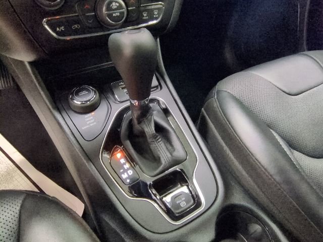 Used 2023 Jeep Cherokee Altitude Lux AWD/4WD image 18