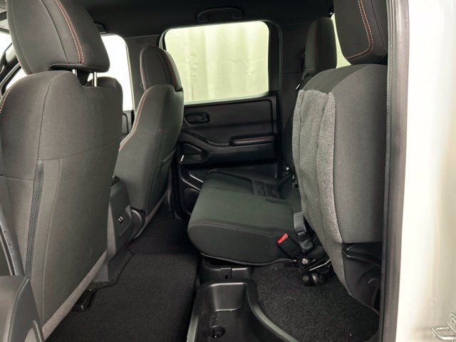 Used 2026 Nissan Frontier PRO-4X AWD/4WD image 24