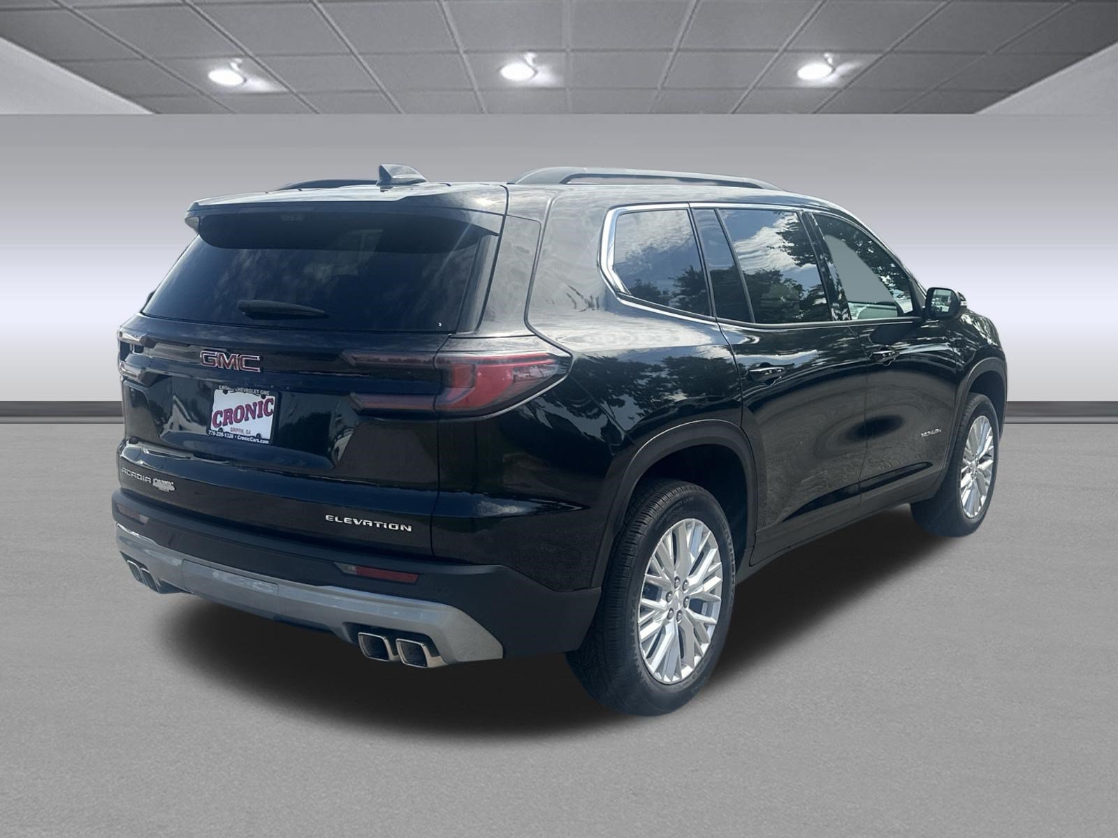 Used 2026 GMC Acadia Elevation w/ Elevation Premium Package FWD image 3