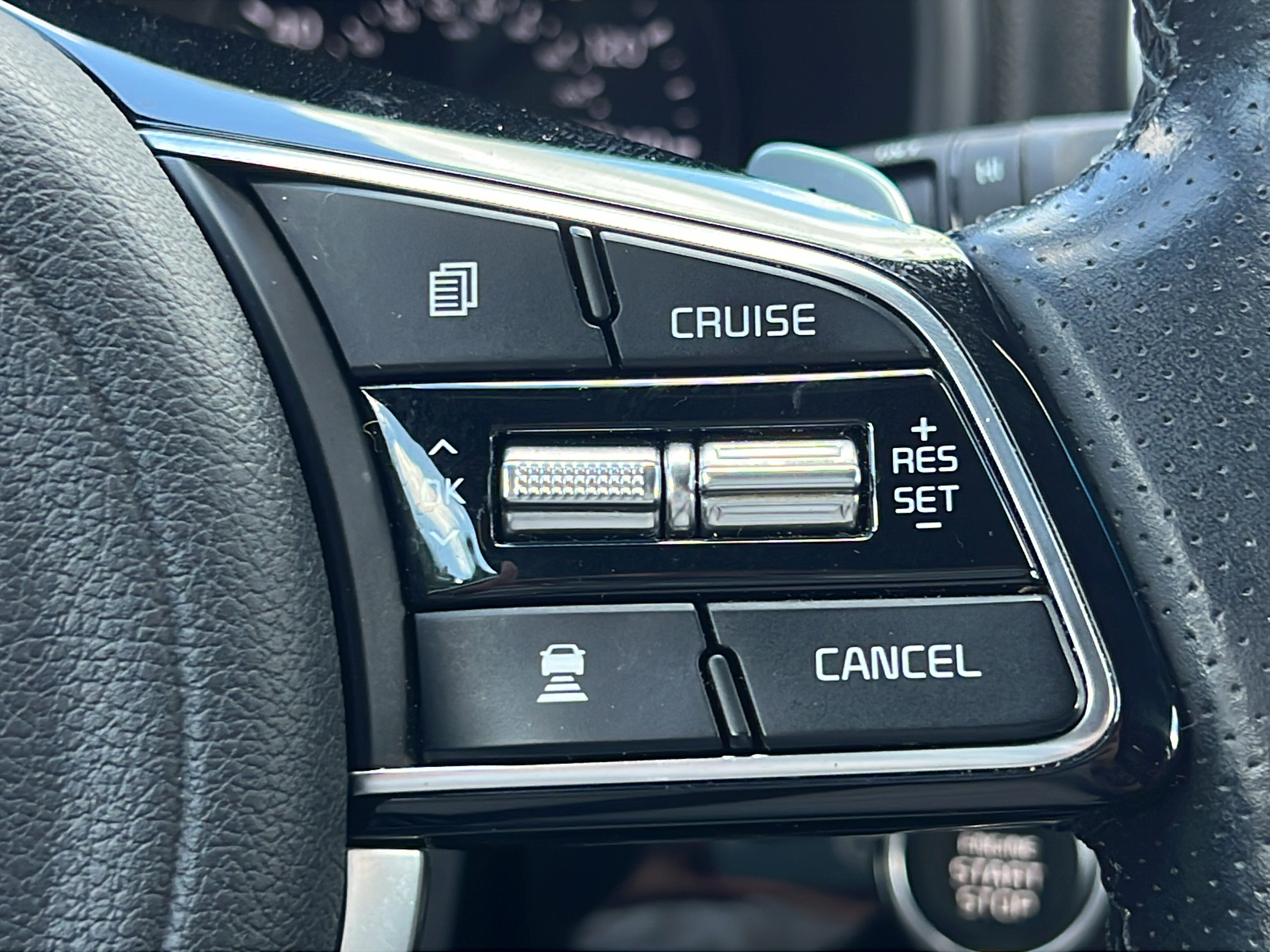 Certified 2022 Kia Sportage SX AWD/4WD image 25