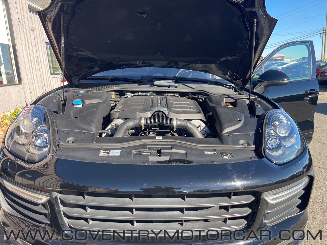 Used 2016 Porsche Cayenne GTS AWD/4WD image 13
