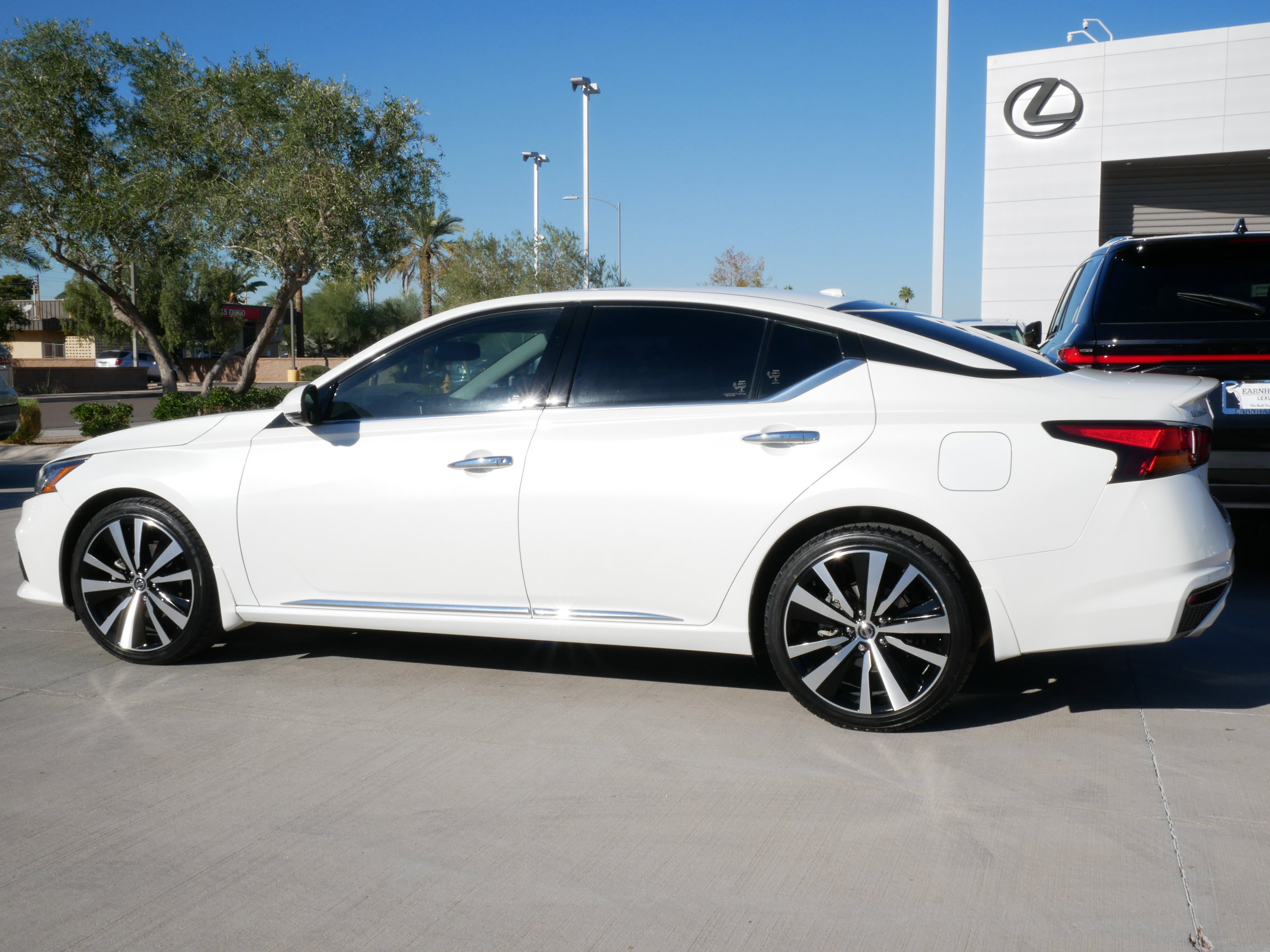 Used 2021 Nissan Altima 2.5 Platinum image 5