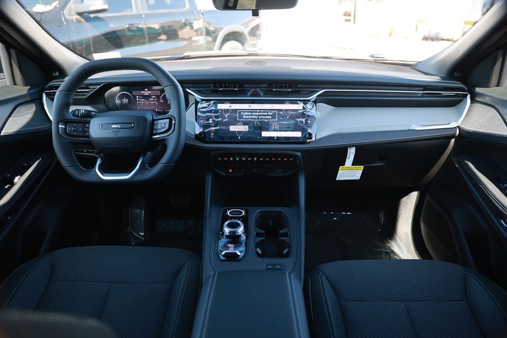 New 2026 Jeep Cherokee Laredo image 22