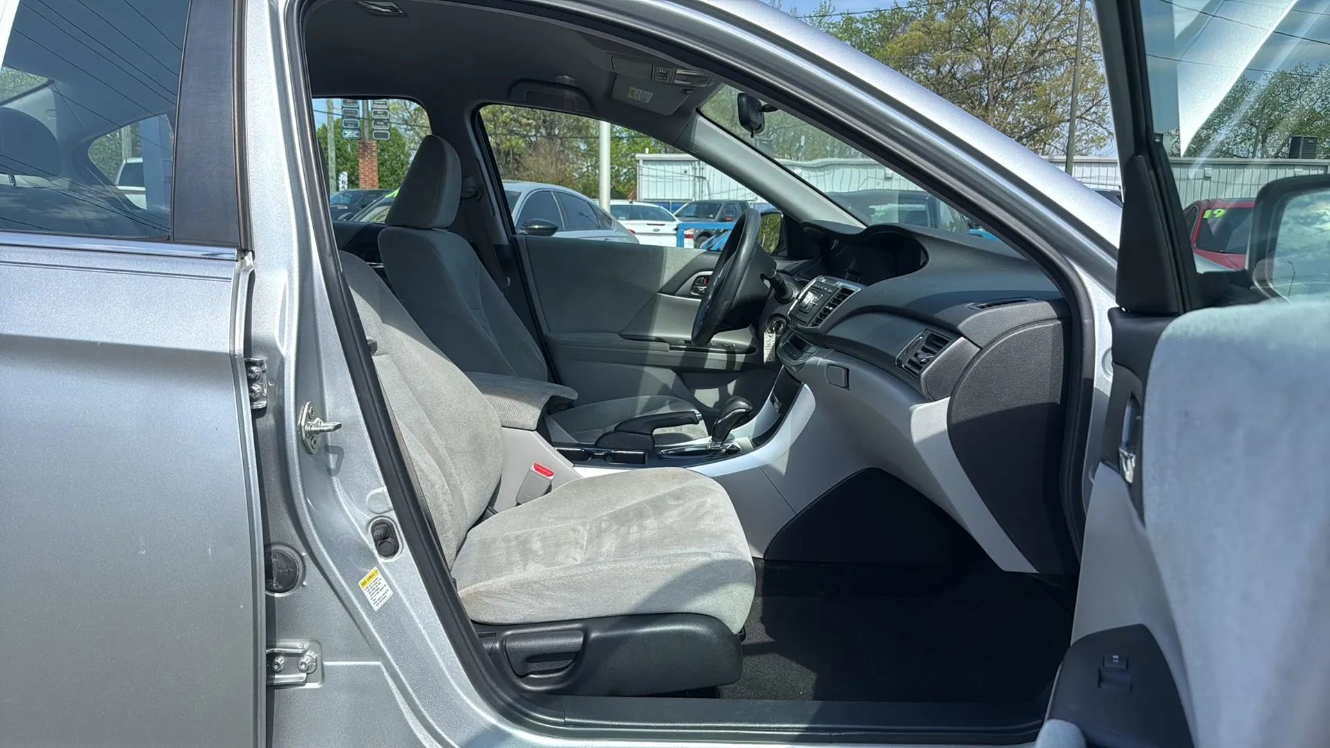 Used 2013 Honda Accord LX image 8