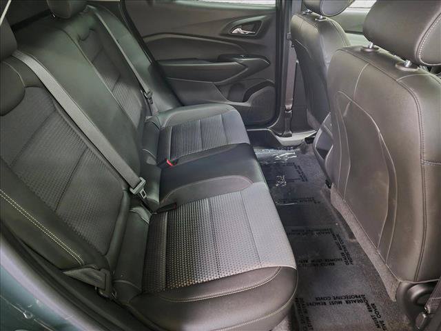 Used 2025 Chevrolet Trax LT FWD image 26