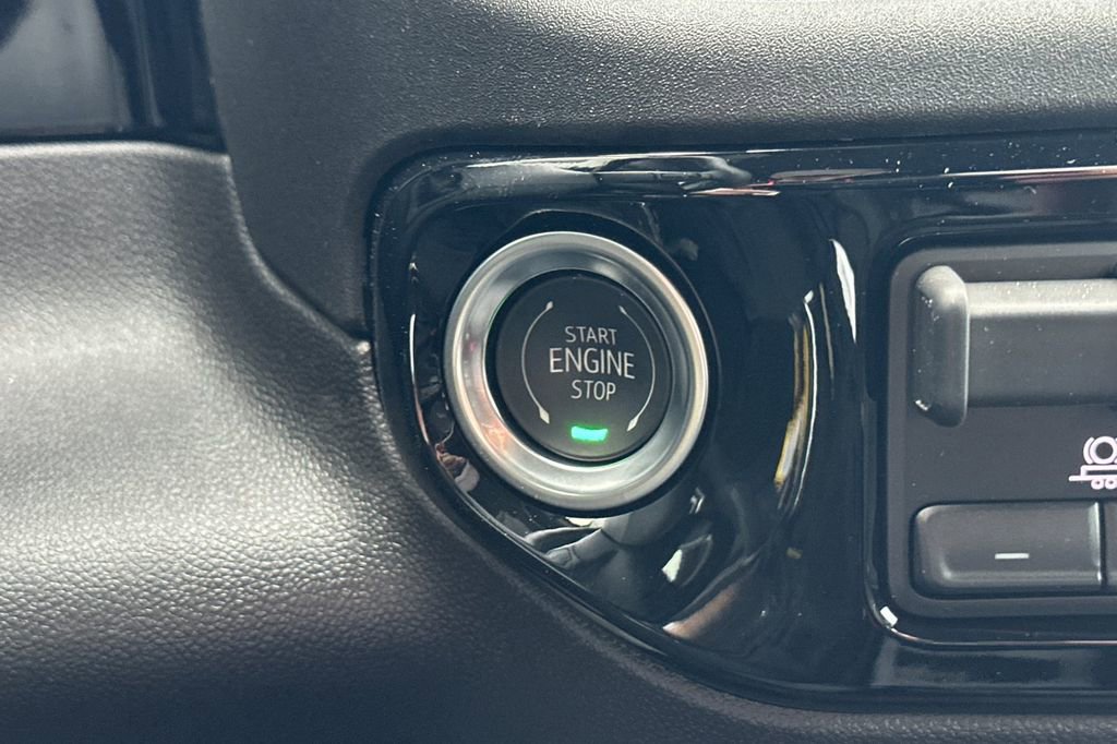 New 2025 GMC Sierra 1500 SLE image 19