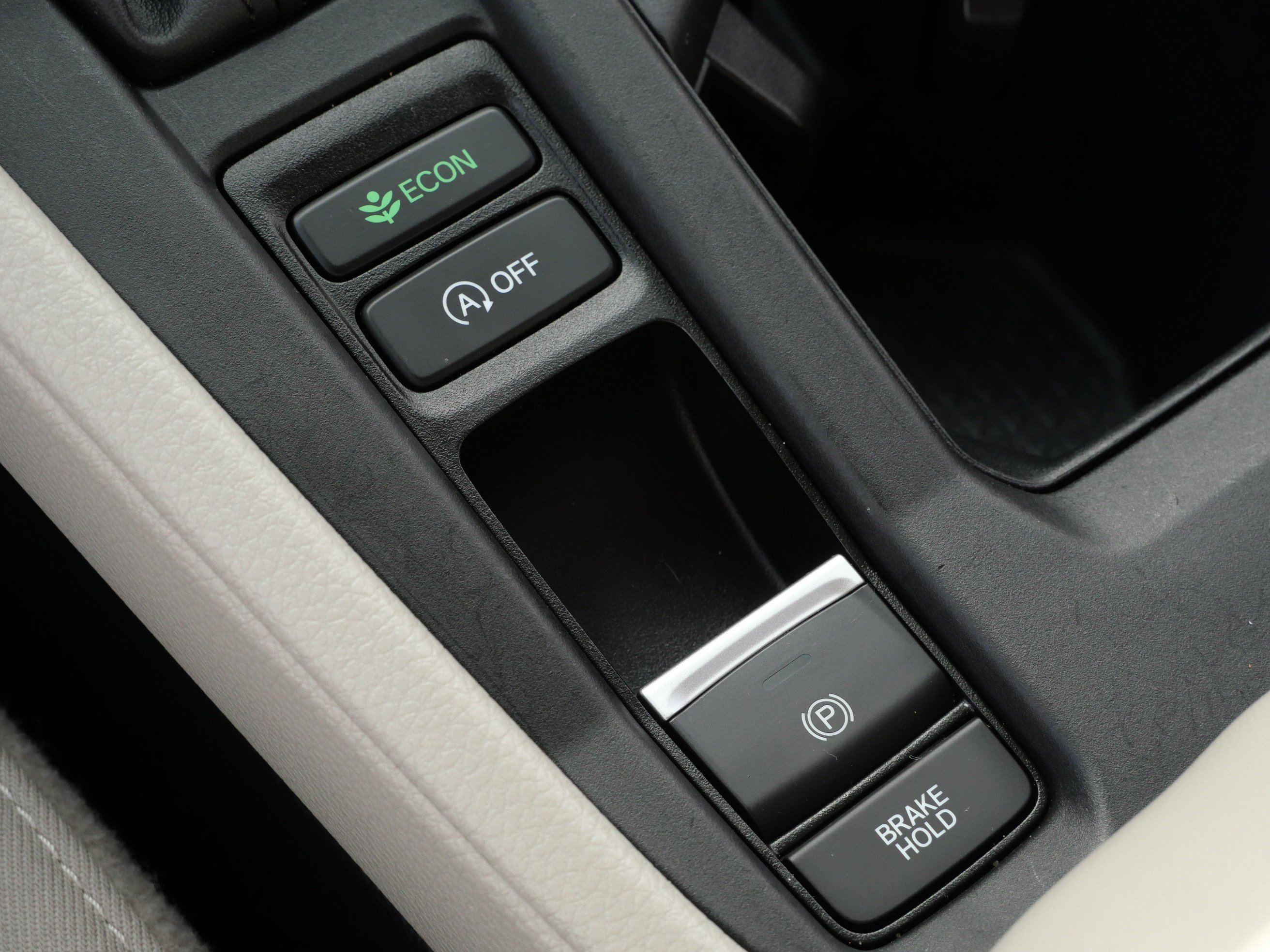 Certified 2023 Honda Accord EX image 25