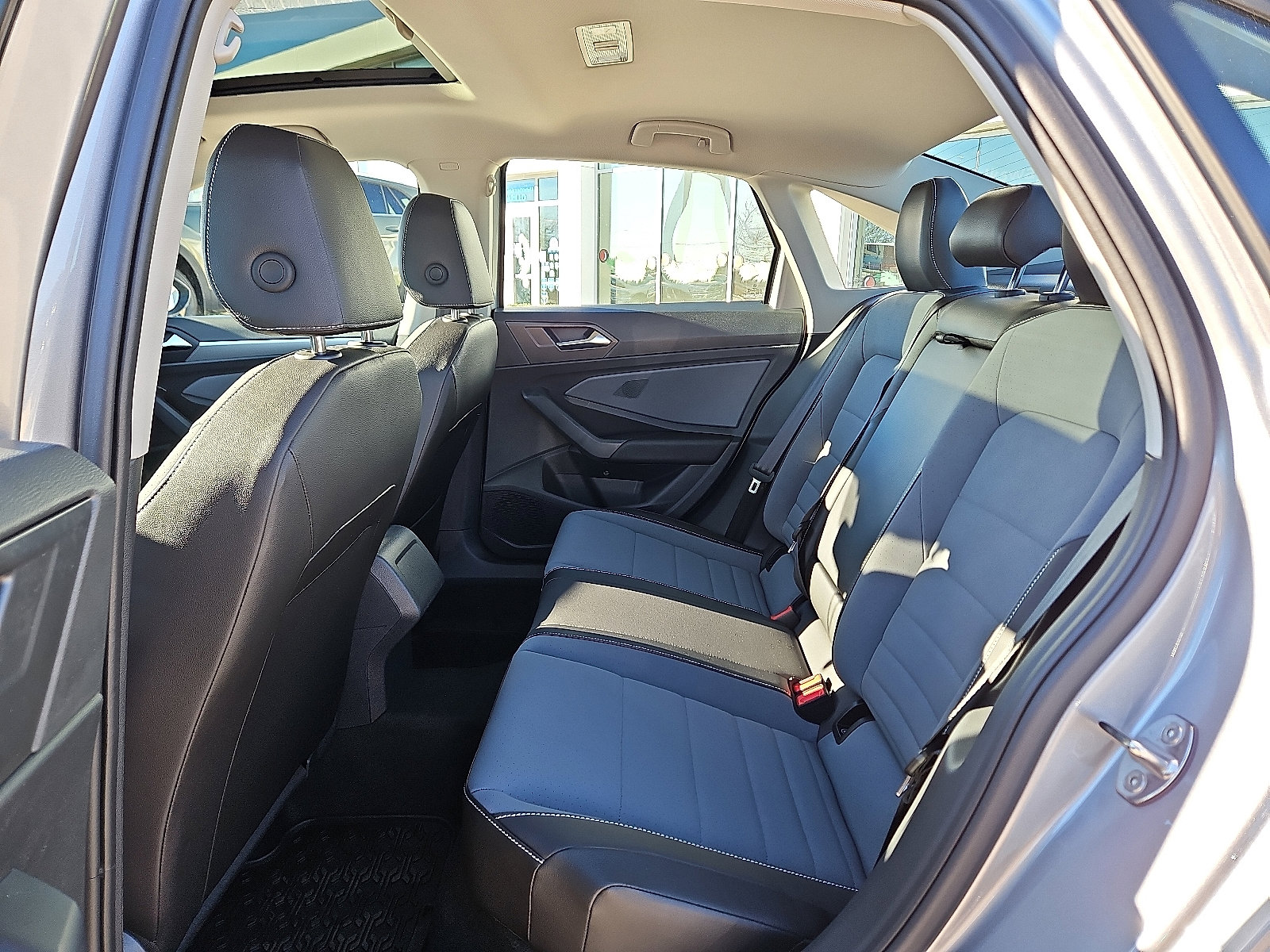 New 2026 Volkswagen Jetta SE image 9