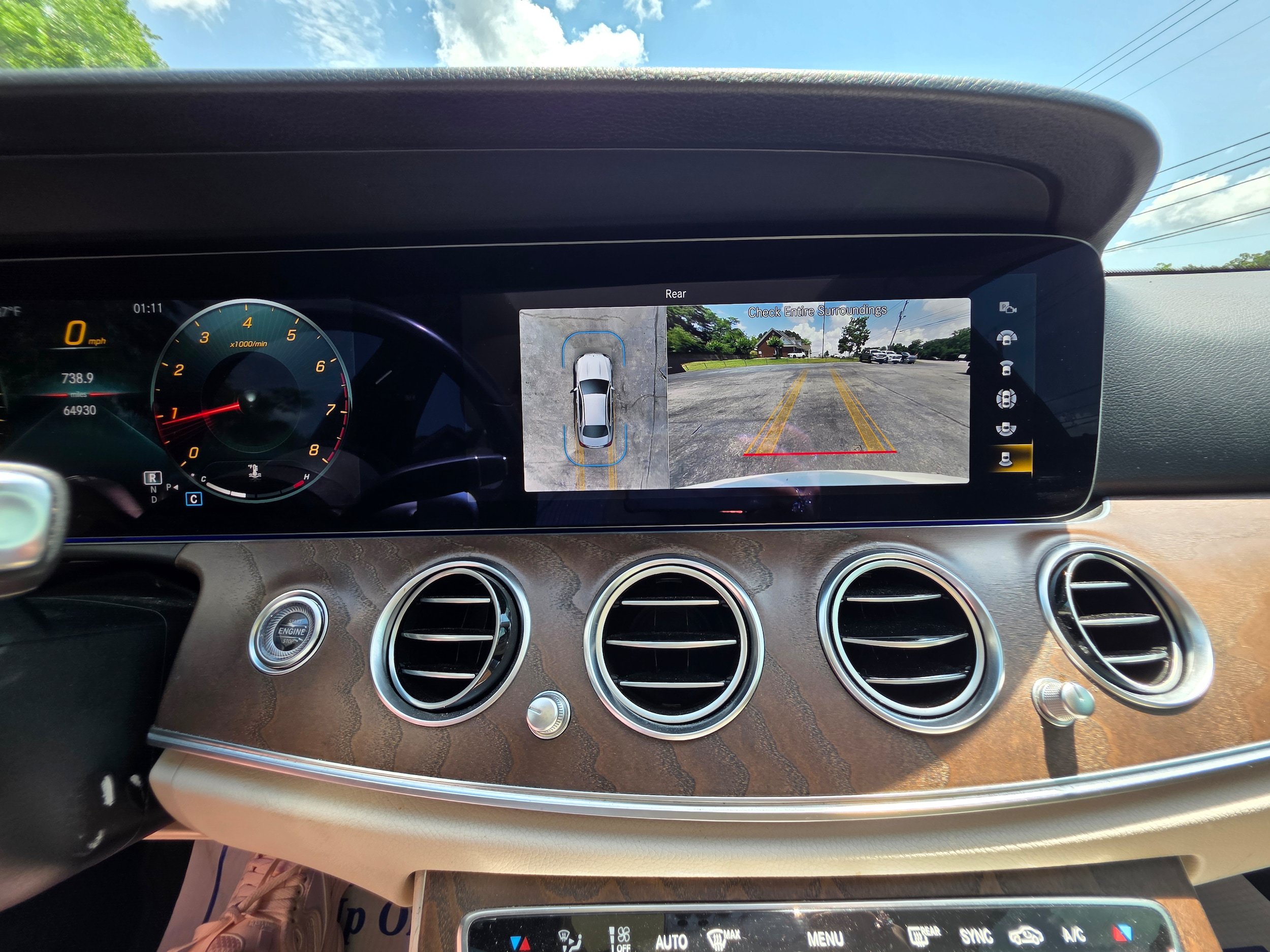 Used 2022 Mercedes-Benz E 350 4MATIC Sedan image 13