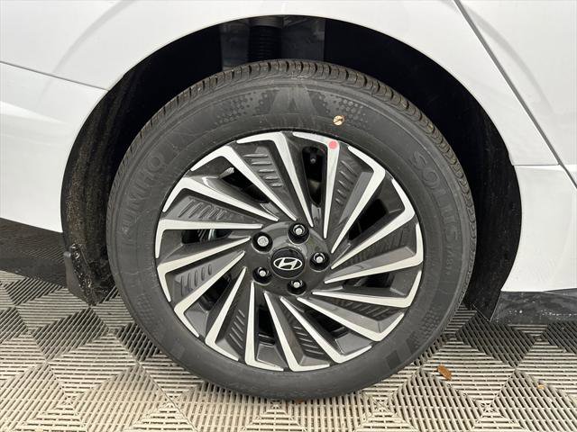 New 2025 Hyundai Sonata SEL image 18