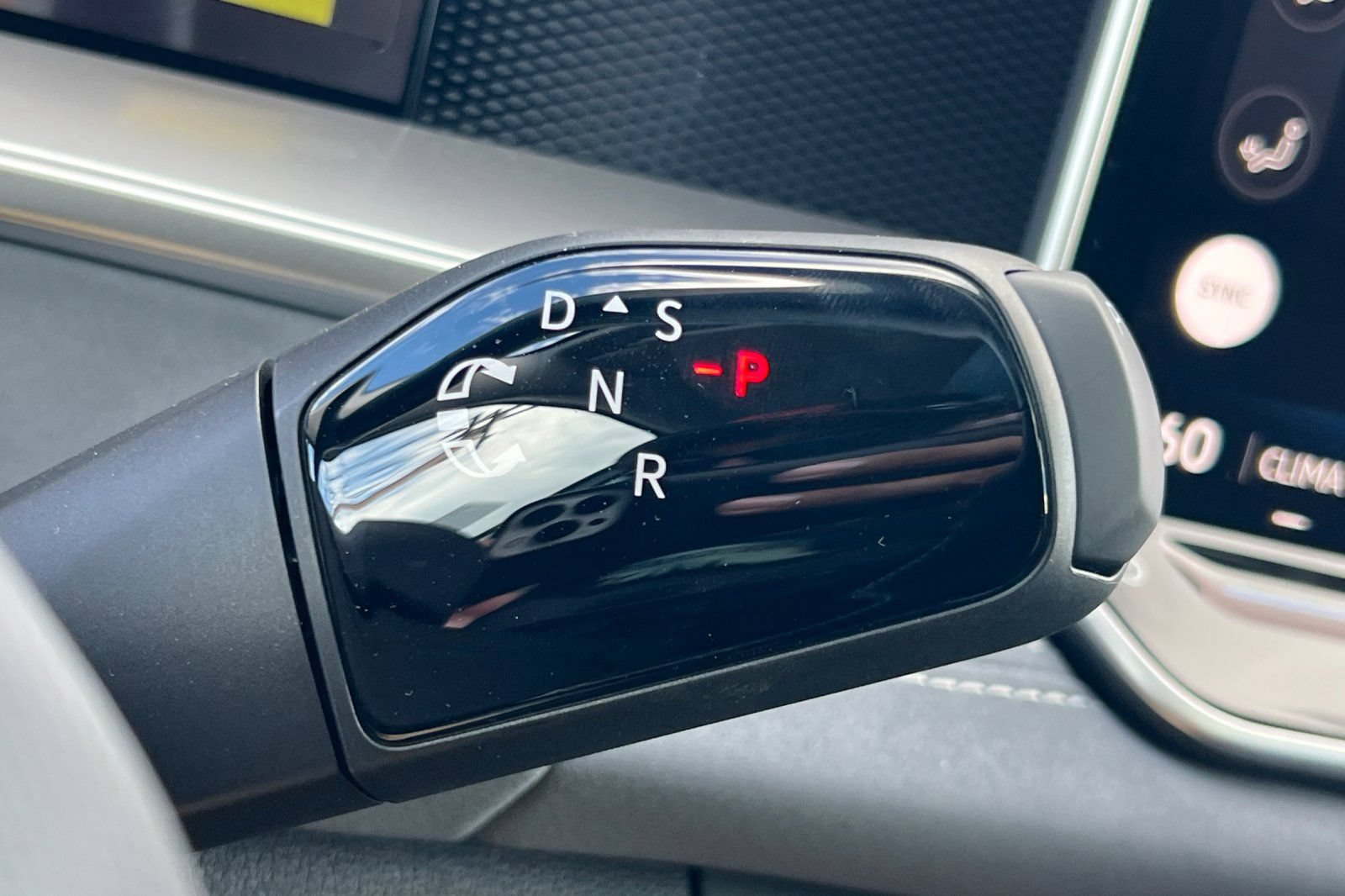 New 2026 Volkswagen Tiguan SE AWD/4WD image 21