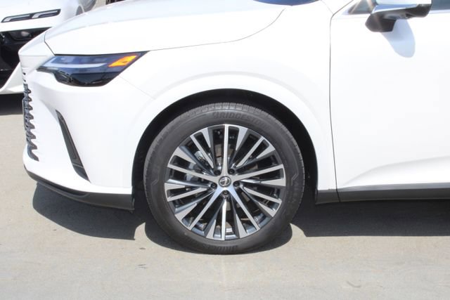 Certified 2024 Lexus RX 350 Premium w/ Cold Area Package image 4