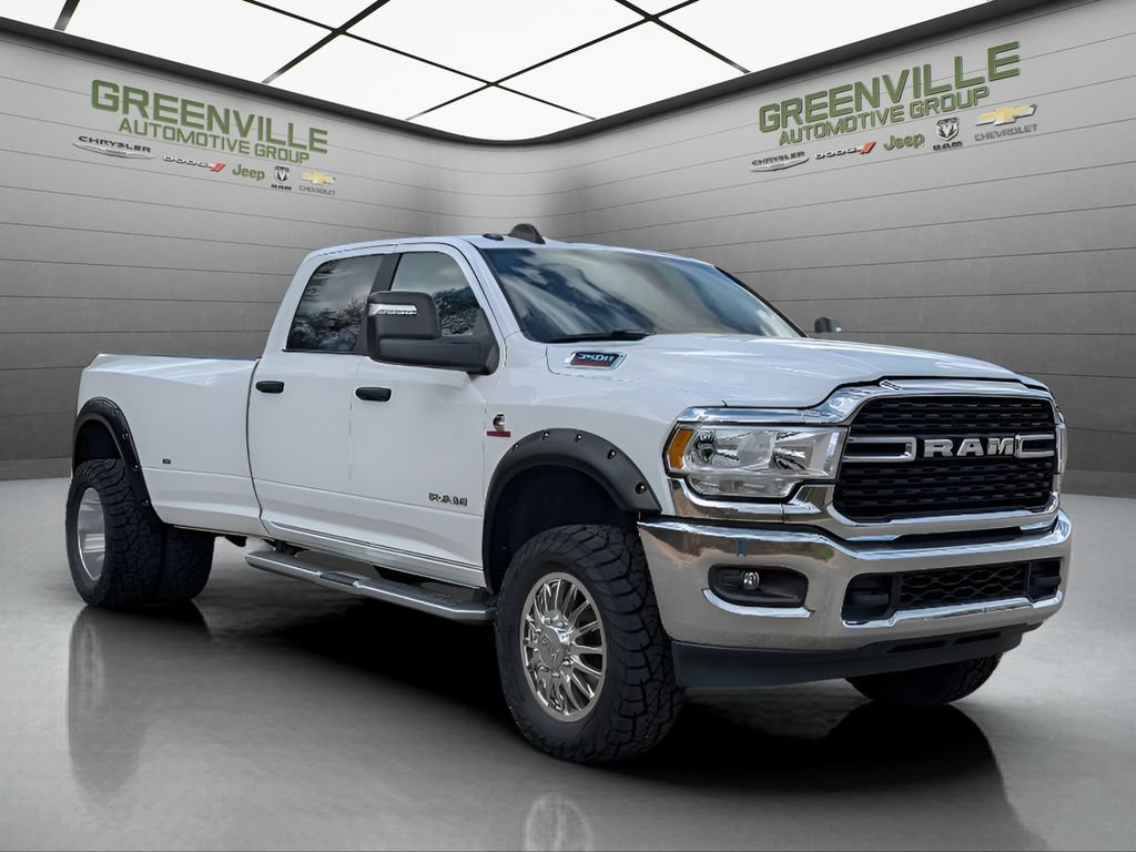 Used 2024 RAM 3500 Big Horn AWD/4WD image 4