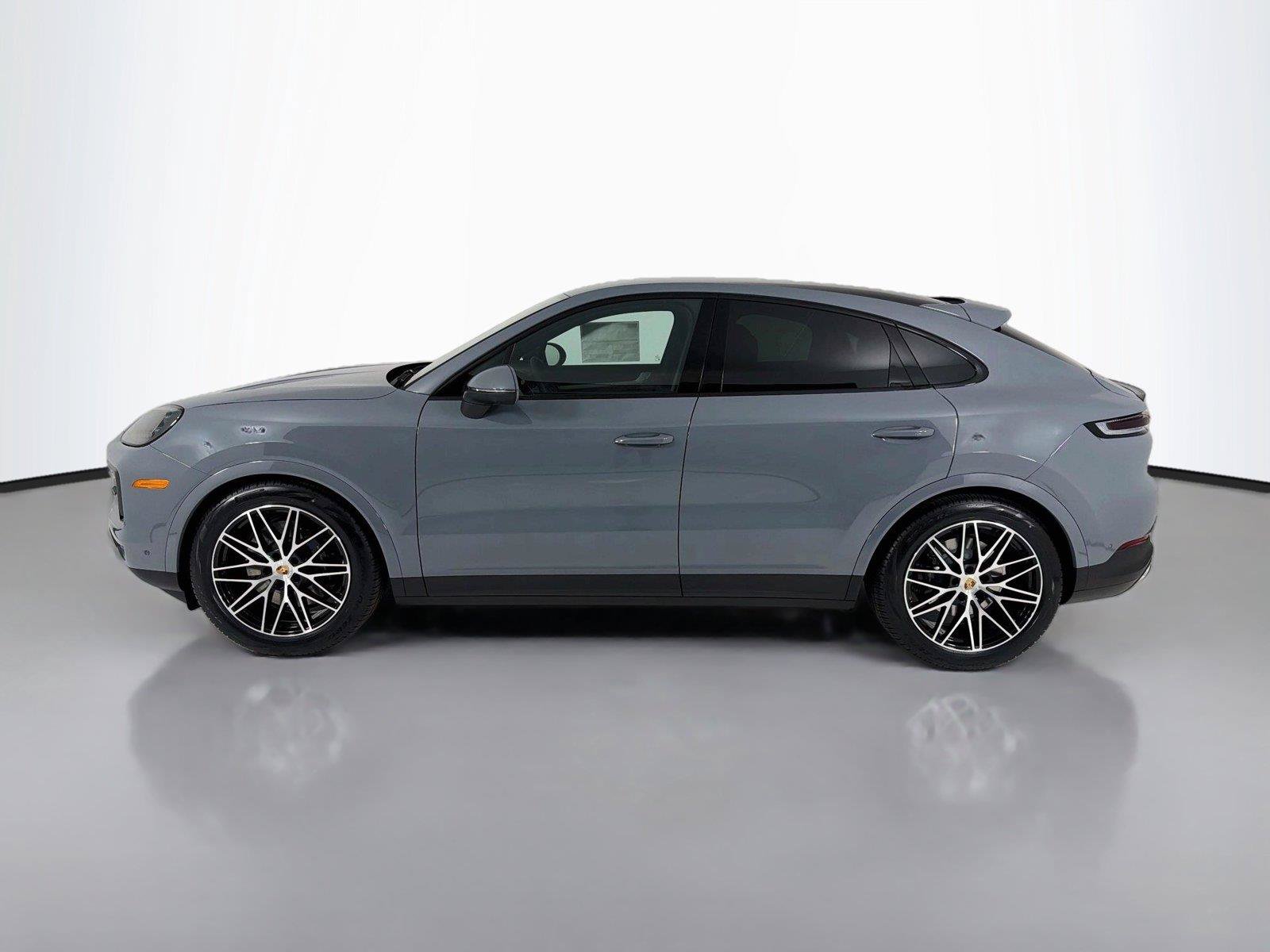 New 2026 Porsche Cayenne Coupe AWD/4WD image 2