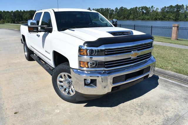 Used 2019 Chevrolet Silverado 2500 LTZ w/ Duramax Plus Package image 2