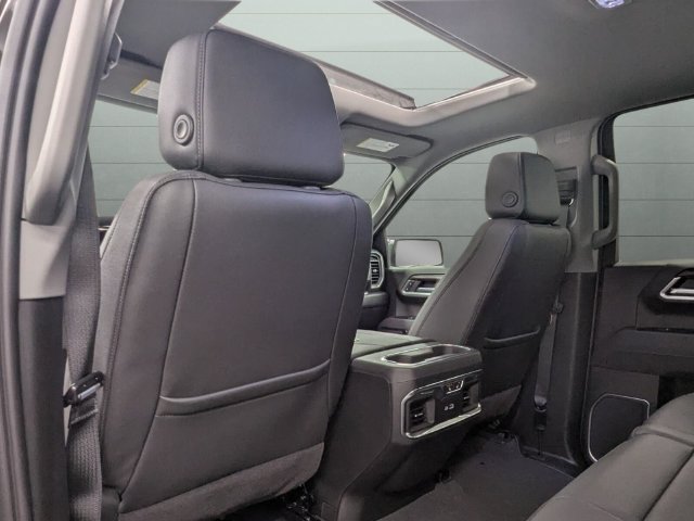 Used 2026 GMC Sierra 1500 SLT w/ SLT Premium Package AWD/4WD image 27